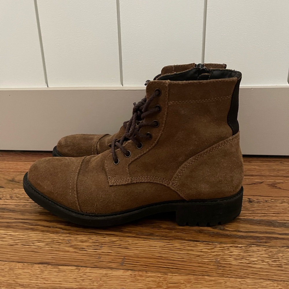 Frye Brown Boots with Lace-Up Design and Sturdy Sole